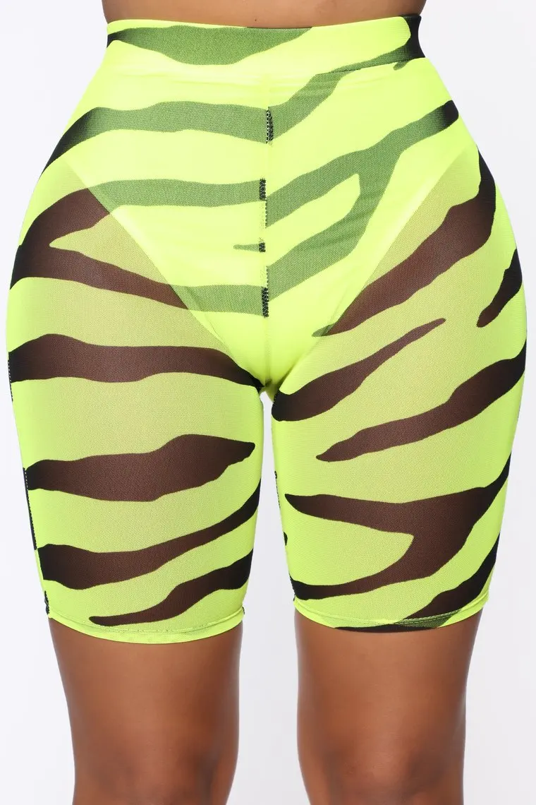 Fluorescent Green Летние Новые Сексуальные женские Короткие прозрачные сетчатые прозрачные бесшовные шорты пляжная спортивная одежда - Цвет: Fluorescent Green