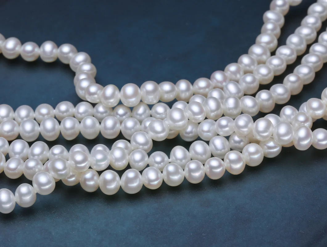 ?? 2020新40センチメートル5-6ミリメートル3行天然淡水真珠のネックレスのチェーン女性ガール完璧弓ネクタイショート鎖骨ネックギフト