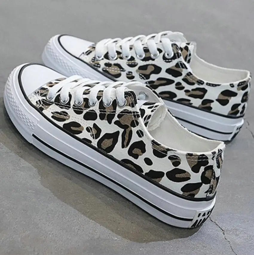 Новая парусиновая обувь с леопардовым принтом женские кроссовки на платформе