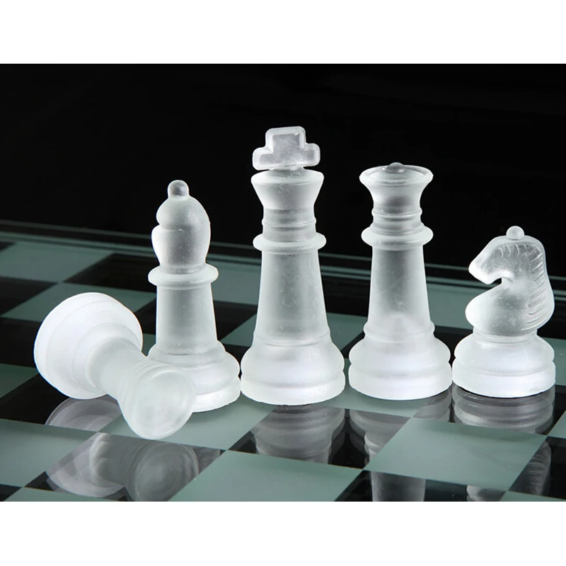 K9 Glass Chess Medium Wrestling Packaging International Game Set P28 25*25Cm |