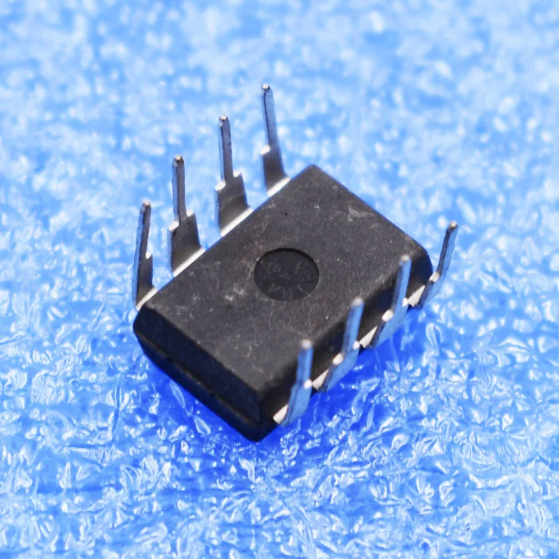 10 шт. TS555IN TS555 DIP8 оригинальный в наличии|Интегральные схемы| |