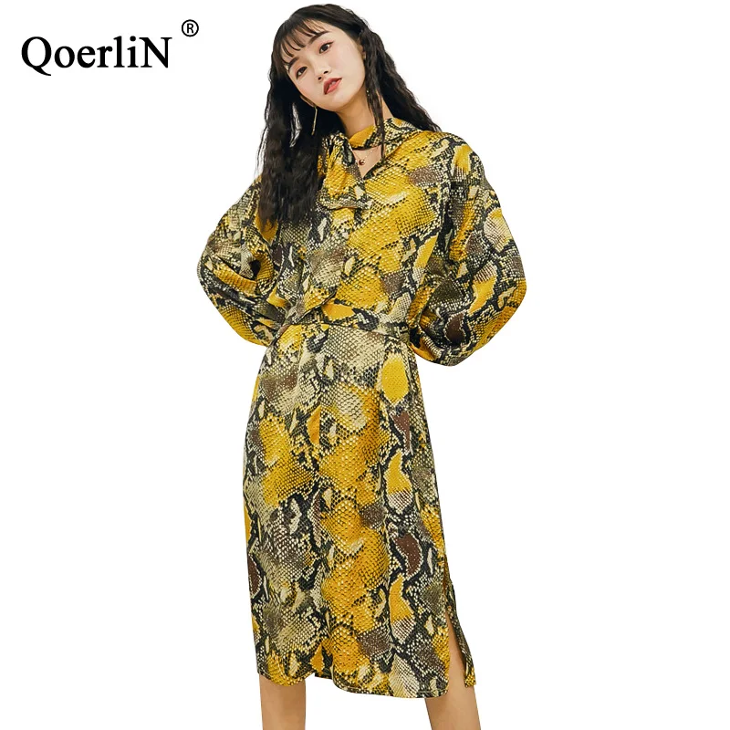 QoerliN золото змея платье с принтом по колено Модные свободные повседневные платья