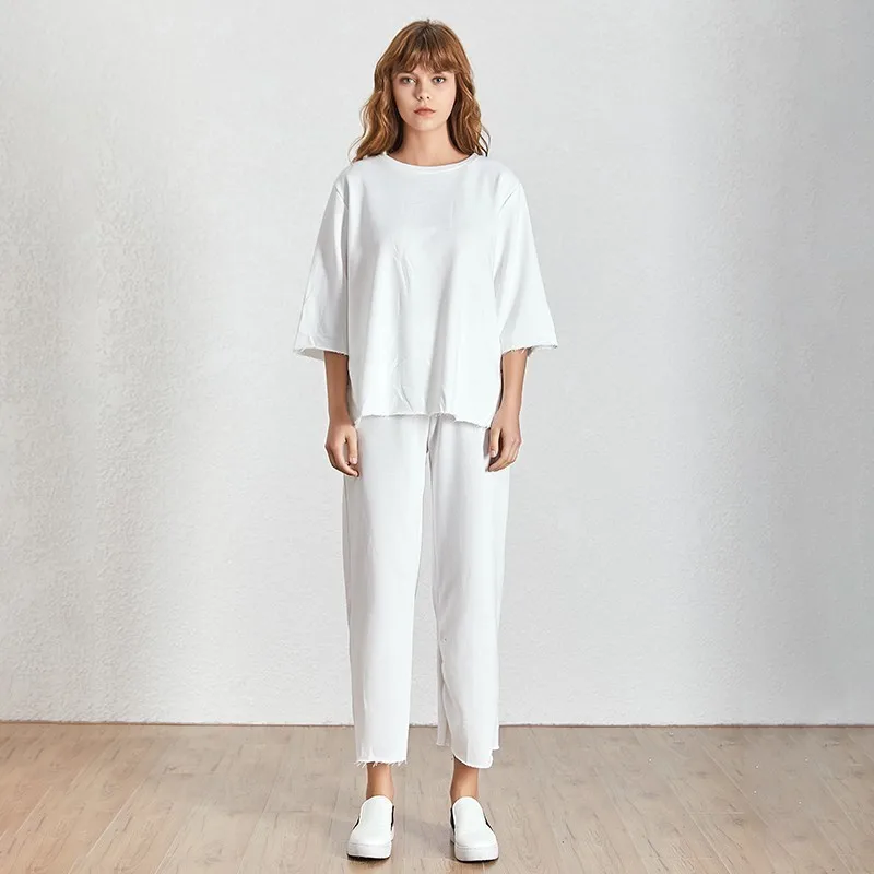 white TWOTWINSTYLE Повседневный Женский костюм с круглым вырезом и коротким рукавом, свободная футболка с высокой талией, большие размеры, широкие брюки, Женский комплект из двух предметов, летний - Цвет: white