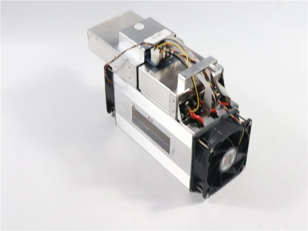 Б/у BTC BCH Miner Asic Bitcoin Miner WhatsMiner M1 11,5 T-12,5 T экономичный чем Antminer S9 S11 S15 T15 Z9 WhatsMiner M3 M3X M10