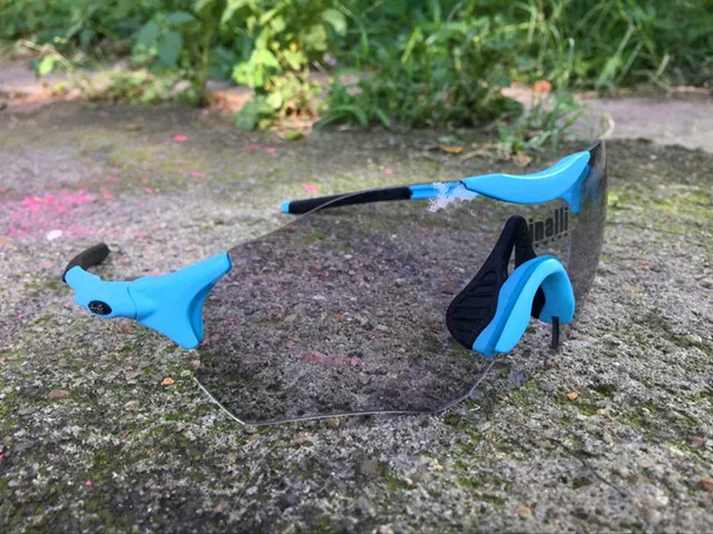Naga siren CINALLI C-098 Photochromic Sunglasses Cycling Racing Googles Protective TR90 Frame Eyewear Light Outdoor Sports Glass