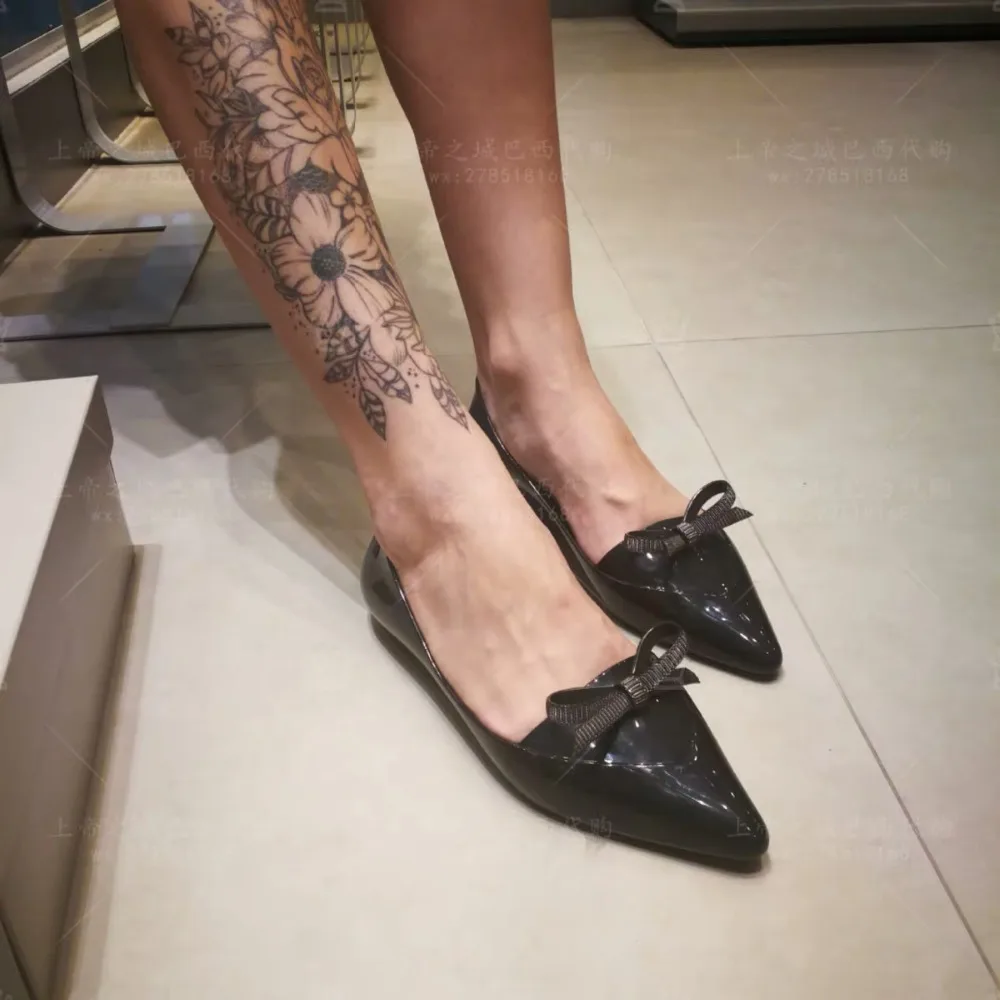 Женские босоножки на плоской подошве Melissa Adulto однотонные желеобразные женская