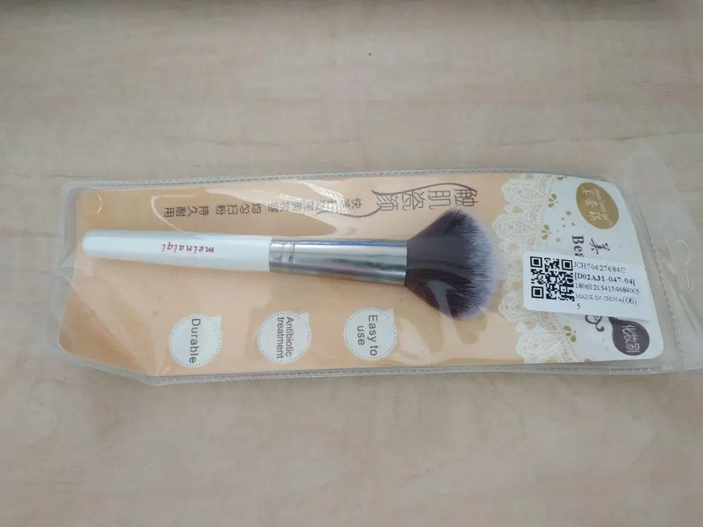 3 Colors Solid Wood Makeup Brushes Soft Contour Face Powder Foundation Blush Brush Cosmetic Tool pinceaux de maquillage | Красота и