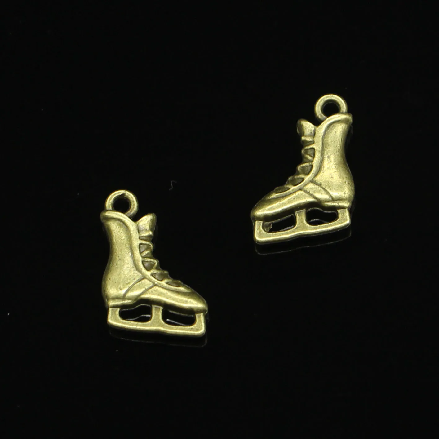 70pcs Antique Bronze Plated ice skates shoes Charms for Jewelry Making DIY Handmade Pendants 17*12mm | Украшения и аксессуары