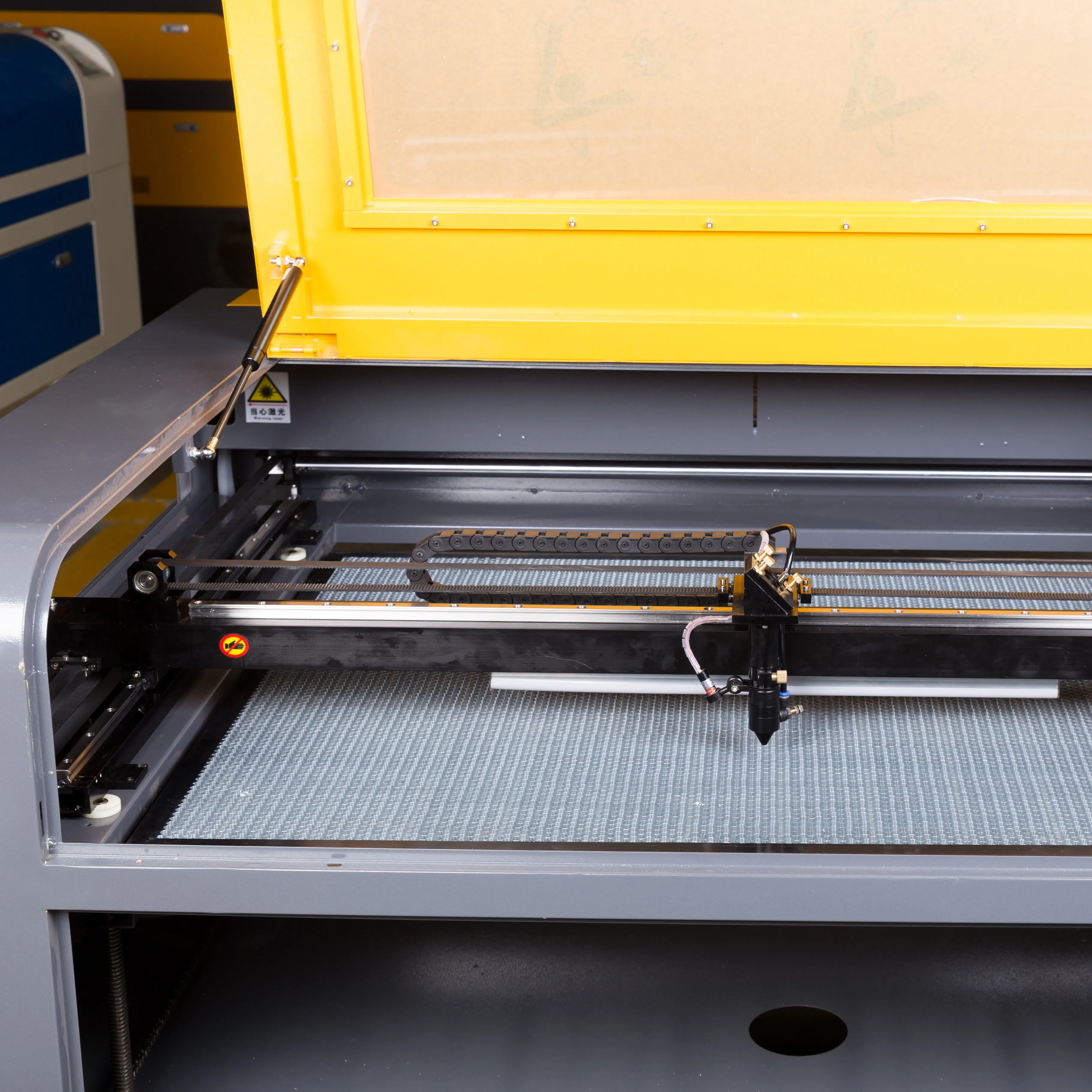 лазерный станок ruida