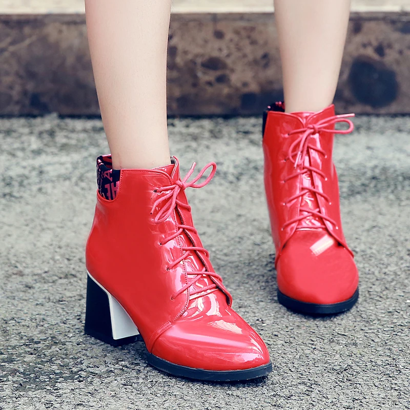 Зимние новые ботильоны Лакированная кожа Кружево на шнуровке и квадратном