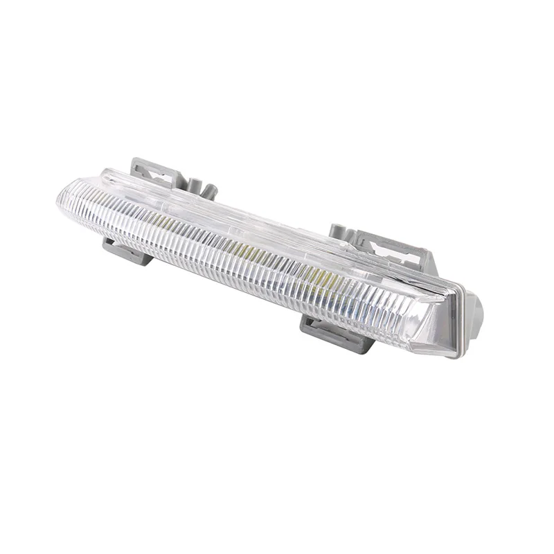 

1 set Front LED DRL Fog Light Left & Right ABS For Mercedes-Benz W204 W212 C250 C280 C350 E350 A2049068900 A2049069000