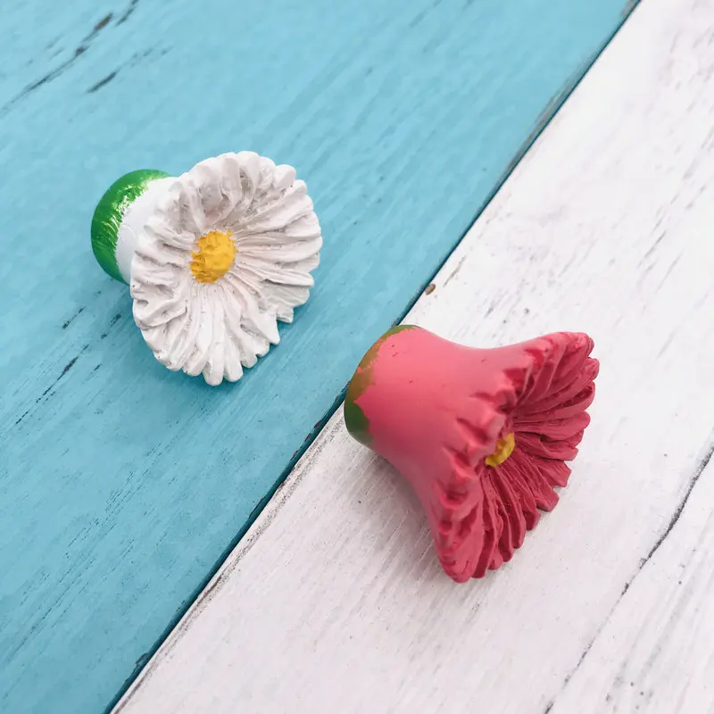 1x Белые/розовые маленькие цветочные ручки милые для детской комнаты комода