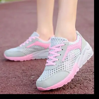 Женские теннисные туфли супер гибкий светильник дышащая сетка спортивная обувь