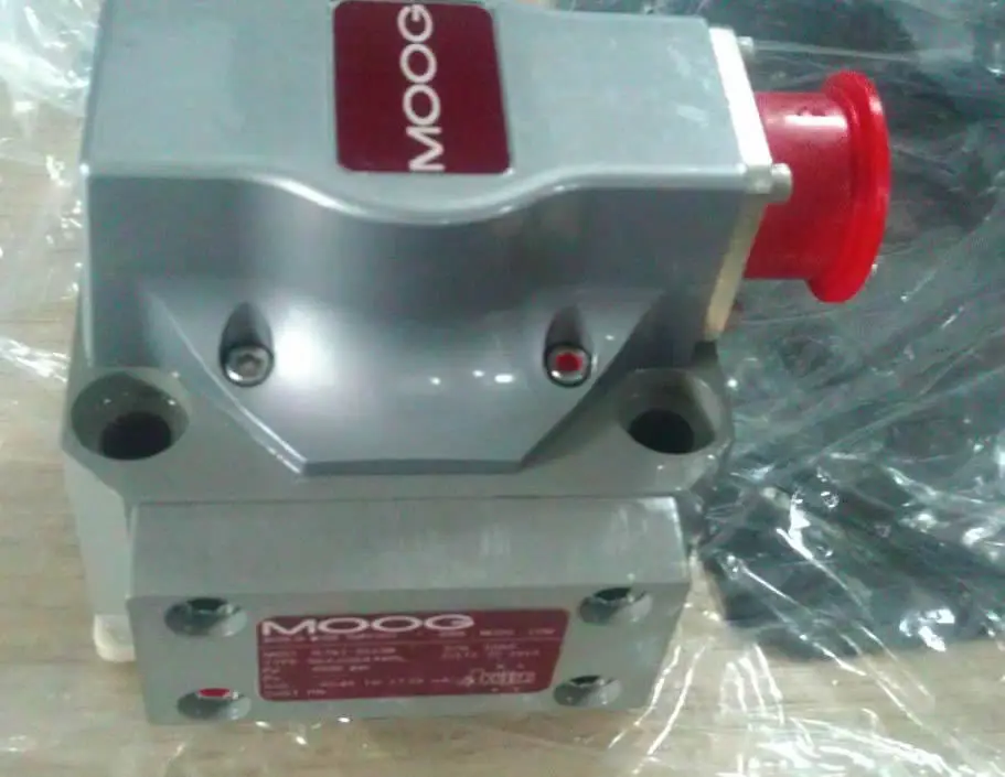 

MOOG G761-3002B Новый MOOG пропорциональный клапан сервопривода-1 шт.
