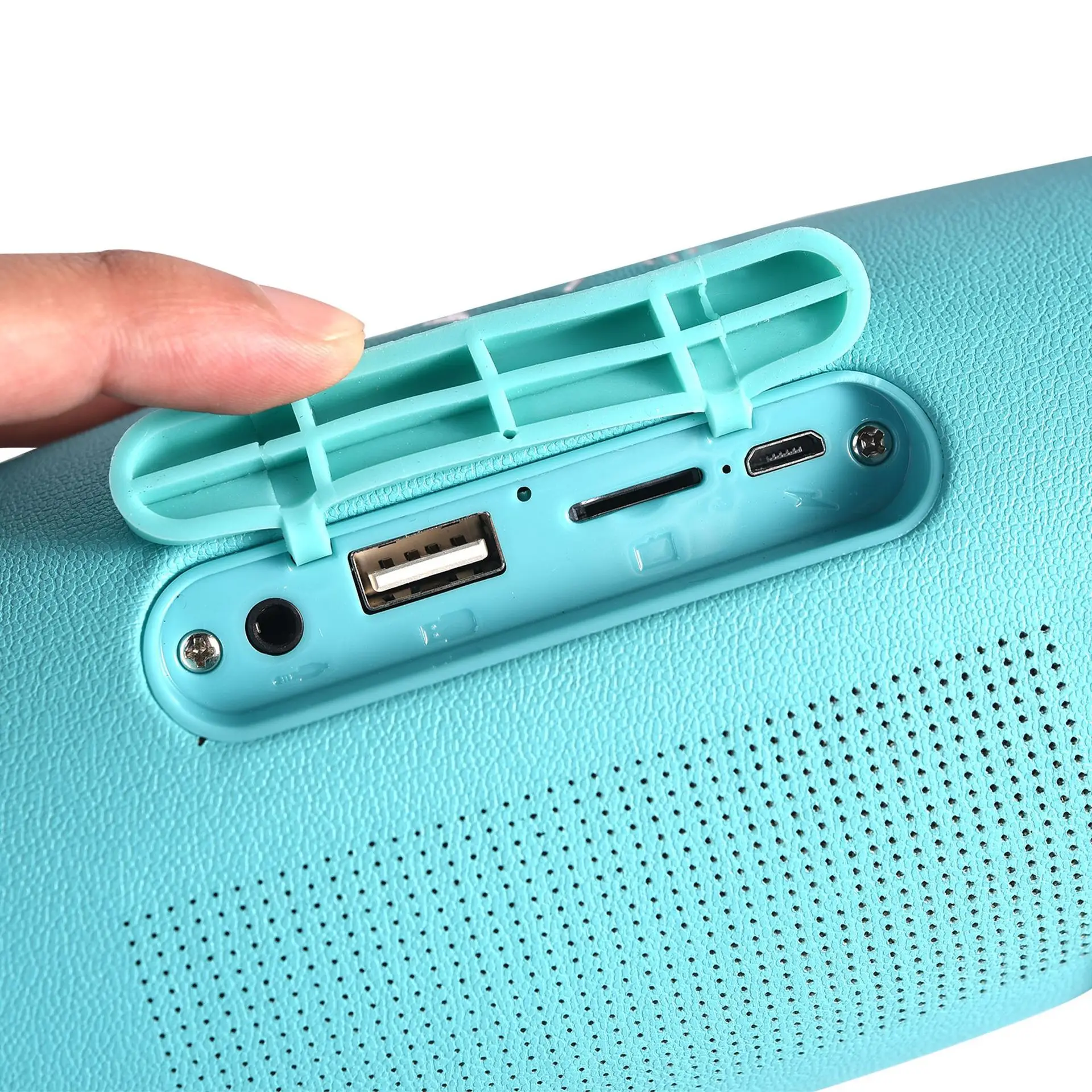 TG165 портативный Bluetooth динамик стерео кожаный колонка 5 Flash стиль светодиодный сабвуфер беспроводной открытый Музыкальная Коробка FM радио TF карта