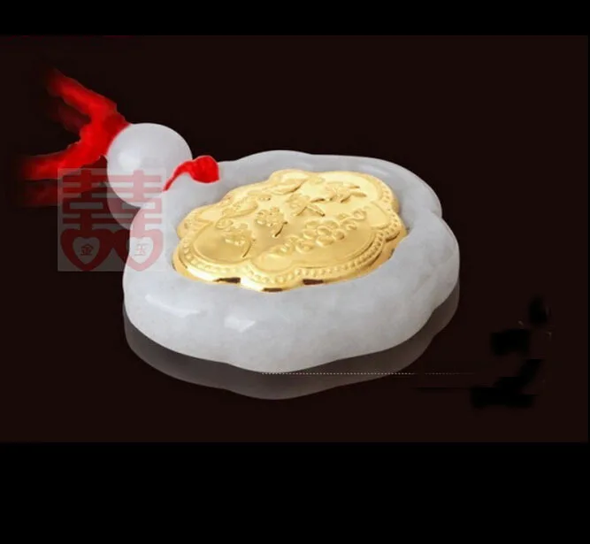 

Pure 24k Yellow Gold 100% Natural /Jadeite Baby Pendant