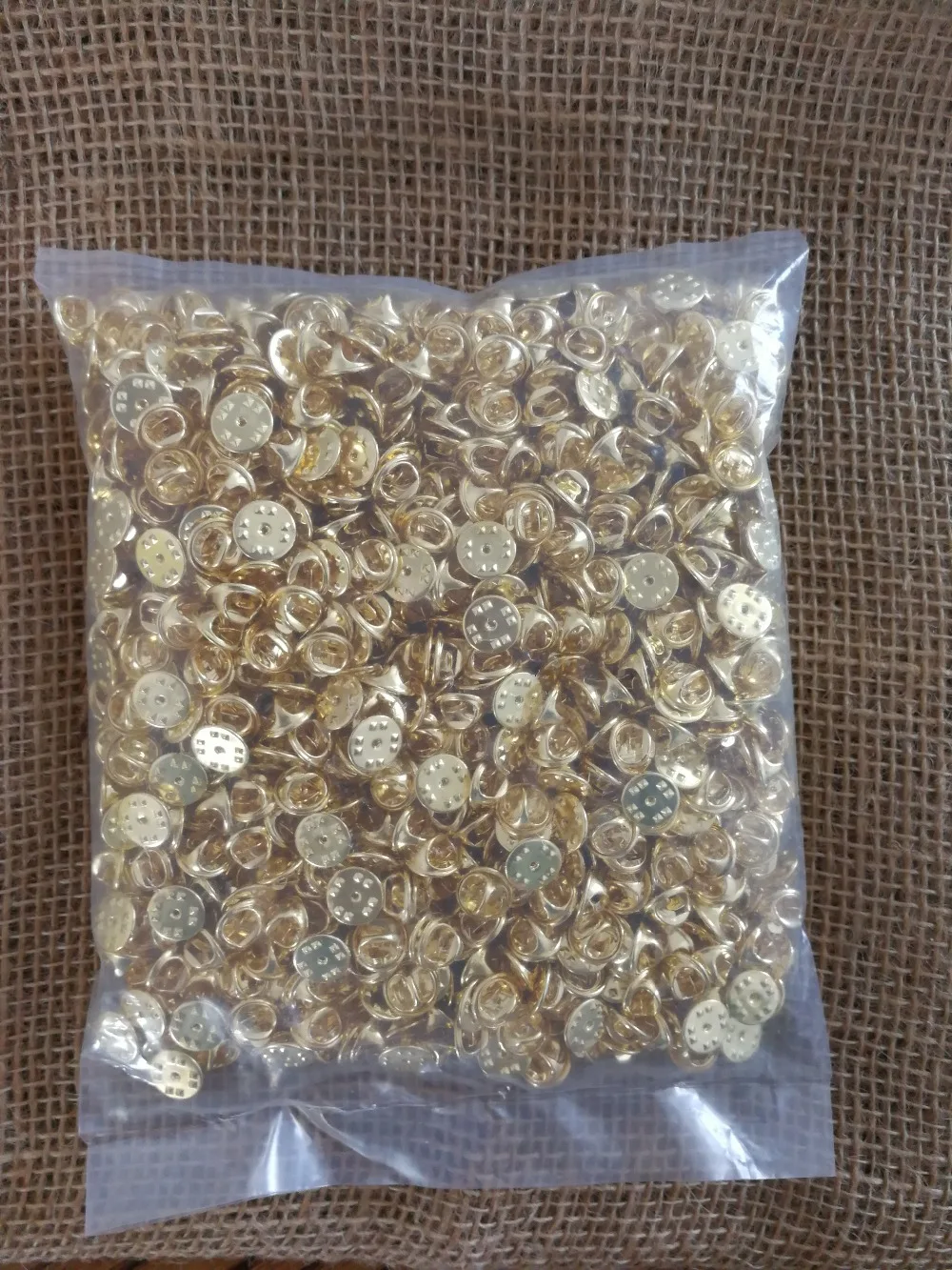 

1000pcs 11.5mm METAL HAT PIN BACKS tack Butterfly Clasp Tie Tacks pinch back Pins Clutch Lapel Scatter Pin Silver gold 1000pc