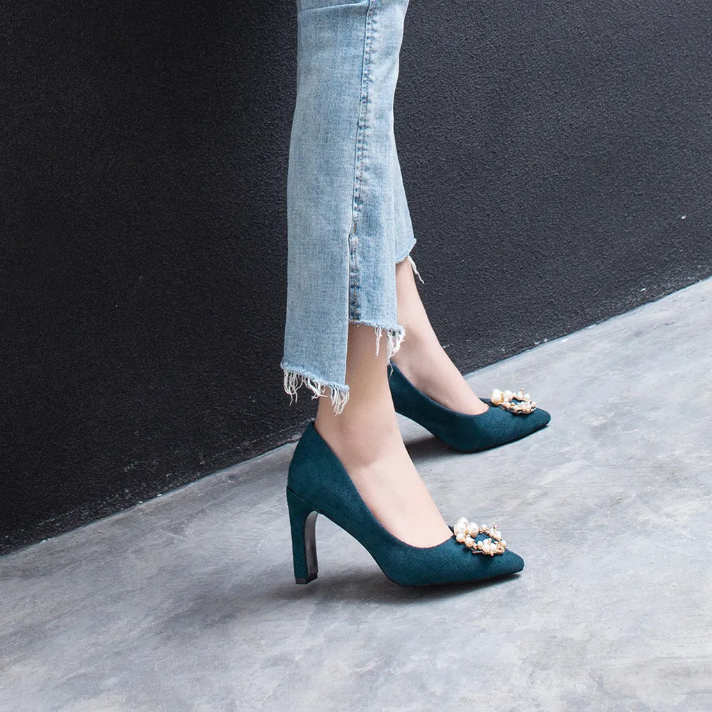 Роскошные пикантные элегантные вечерние туфли на высоком каблуке Однотонные