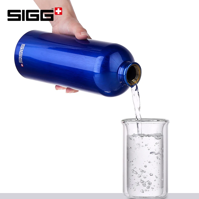 Sigg Легкая спортивная бутылка на открытом воздухе Мужская и женская BPA &amp EA