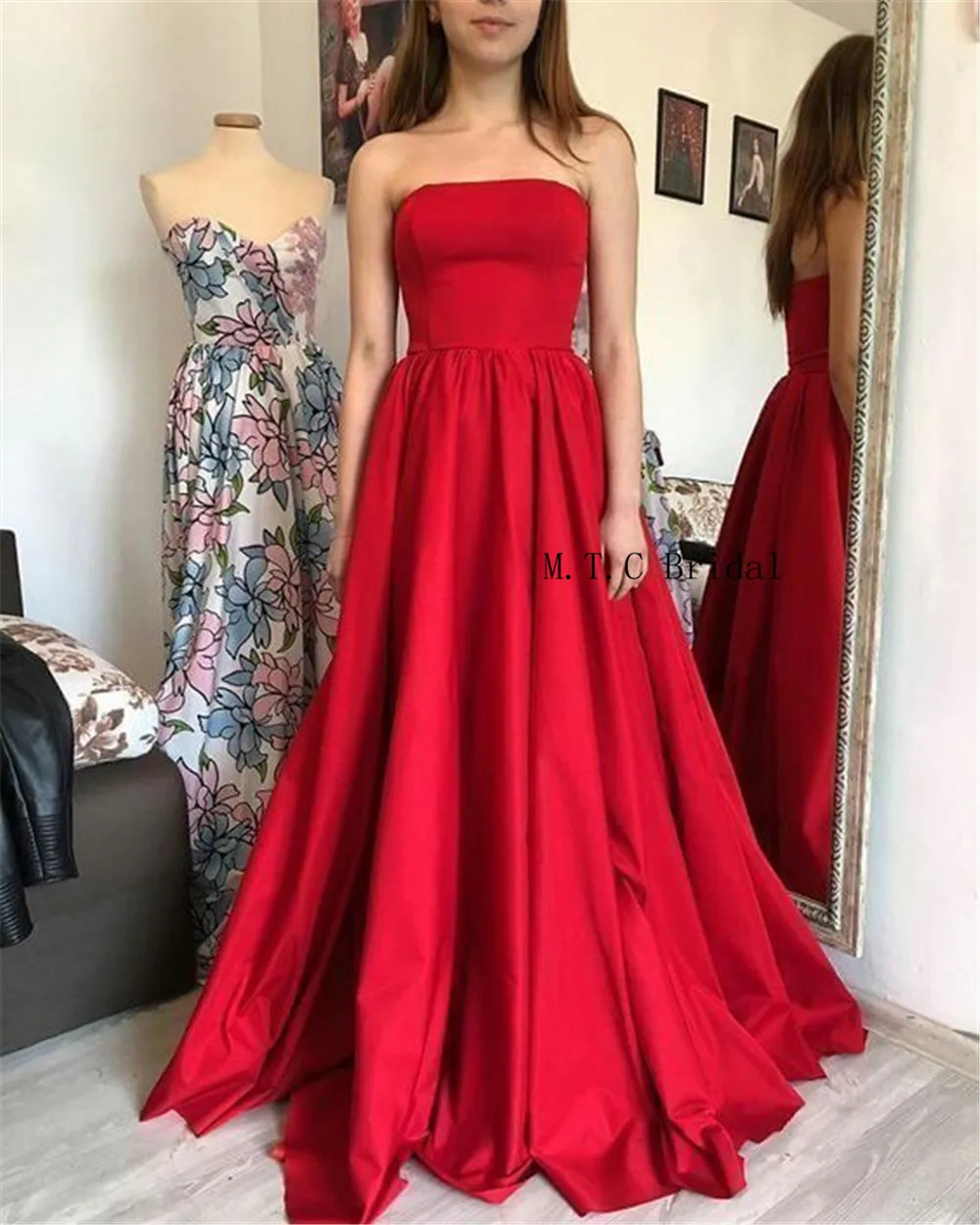 2019 простые красные длинные платья для выпускного вечера без бретелек