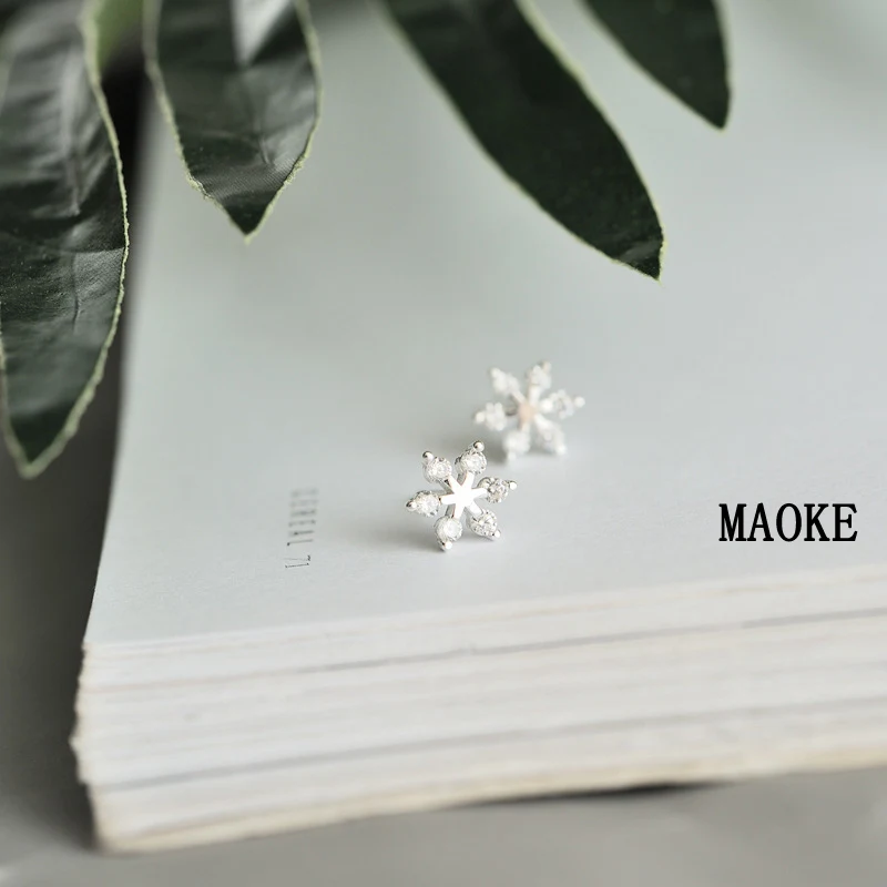 

Promotions Snowflake Sterling SV Earrings Temperament Sterling SV Ear Studs Fashion Jewelry for Women's Fashion Gifts