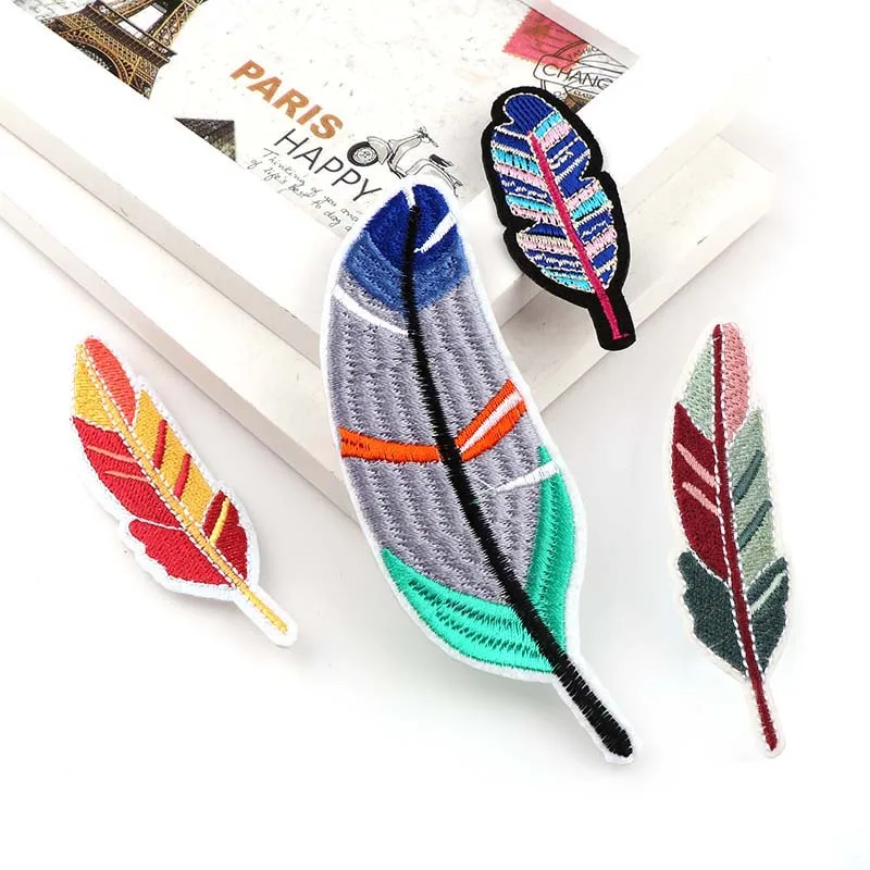 Многоцветные патчи для вышивки одежды 1 шт. с пером и железом в стиле панк