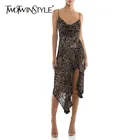 Женское леопардовое платье TWOTWINSTYLE, асимметричное платье миди без рукавов с v-образным вырезом и высокой талией, модная женская одежда 2020