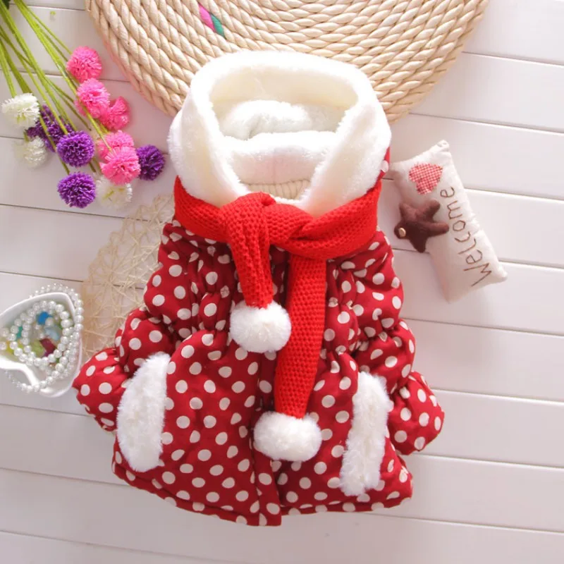 Зима девушка пальто куртка с капюшоном толстыми хлопка мягкой одежды дети точка