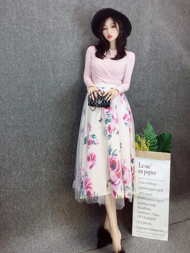 Комплект из двух предметов: облегающая короткая юбка с перекрестной шнуровкой на