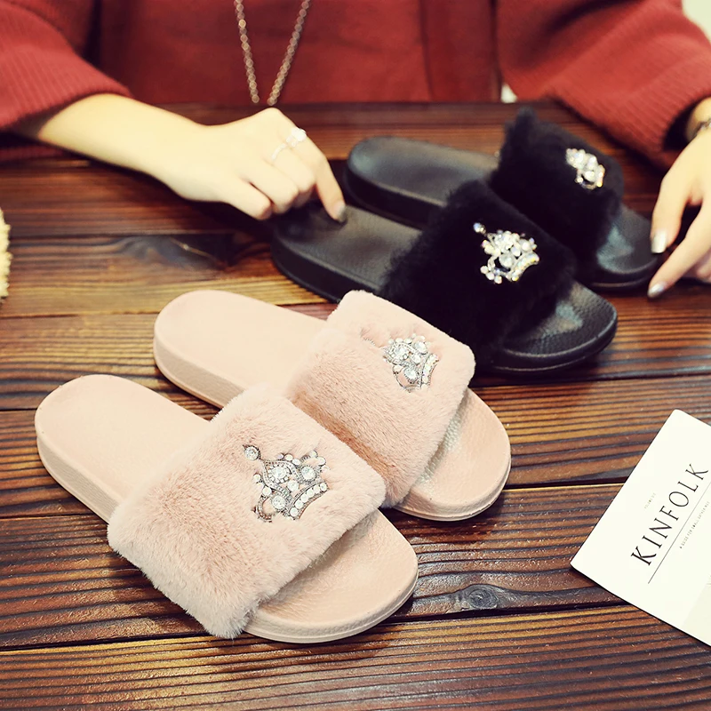 Сланцы женские с кристаллами и мехом изысканные Нескользящие меховые шлепанцы