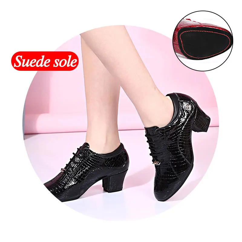 Black suede sole Современная танцевальная обувь из натуральной кожи; женская обувь с узором «крокодиловая кожа» на мягкой подошве; обувь для латинских танцев; обувь для танцев; цвет красный, черный - Цвет: Black suede sole