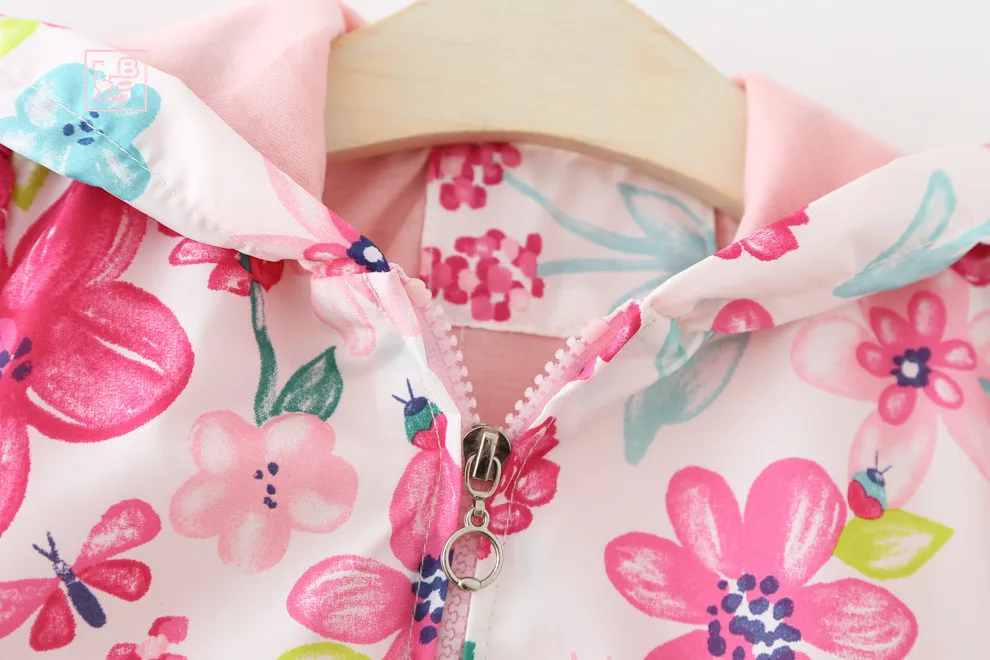 Пальто и куртки для девочек Детская осенняя одежда с принтом в виде цветов