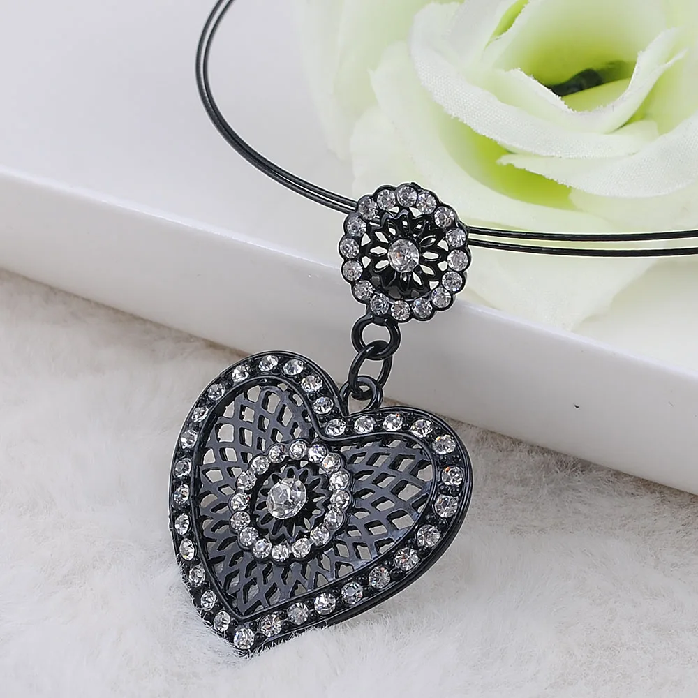 

Trendy Necklace for Women Love Heart Necklace