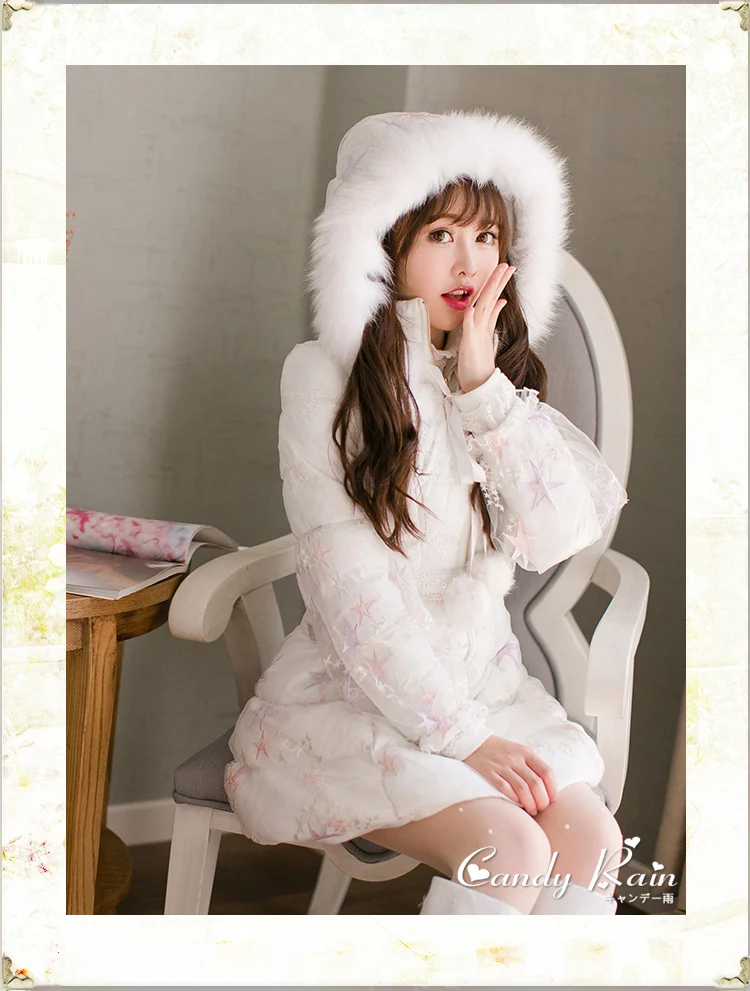 Милые парки в стиле Лолиты для принцесс, яркое зимнее пальто с лисьим мехом в японском стиле, с кружевами, с лисьим мехом средней и длинной длины C22CD7218