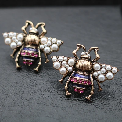 Stud earring Европа и США, ретро сплав, имитация жемчуга, насекомые, женская брошь, 925 шпильки, серебряные серьги, изысканный костюм - Окраска металла: Stud earring