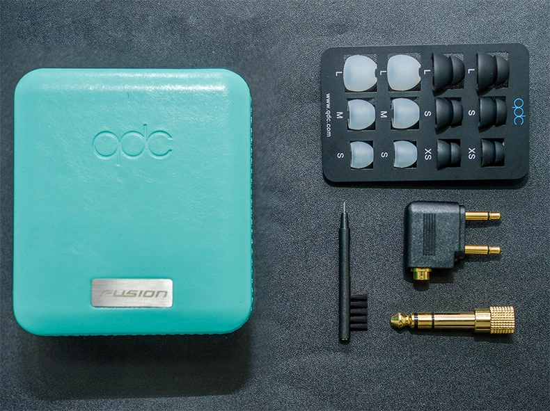 QDC Fusion 4 сбалансированная арматура 1 динамический наушник гибридные драйверы монитор HiFi наушники со съемным кабелем(стандартная версия