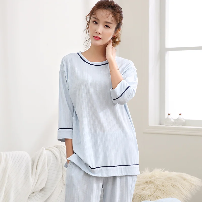 Женский весенний комплект из 2 предметов: топ с рукавом три четверти и брюки