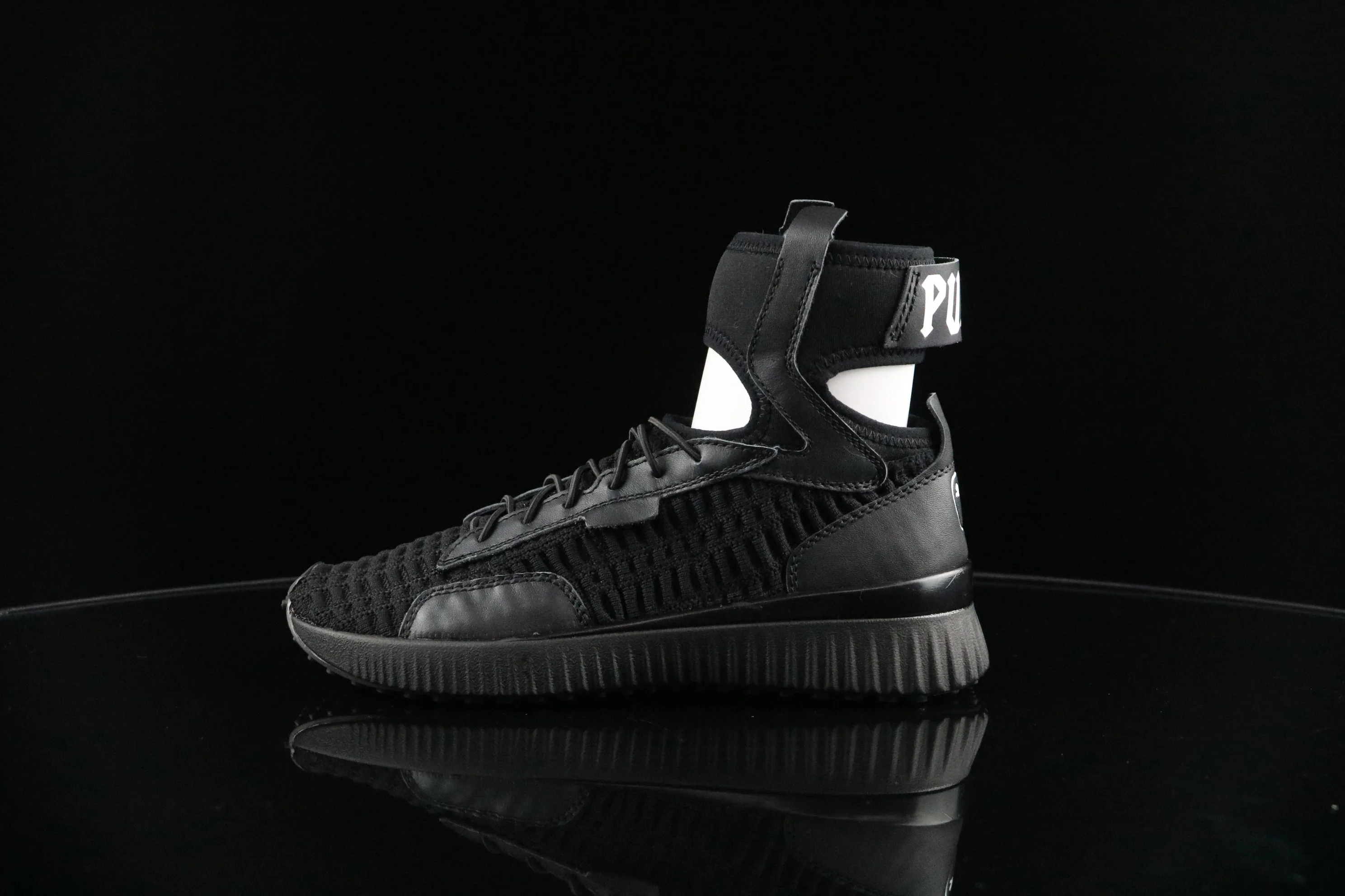 Пума Рианна II выключатели затененные носки вязаная обувь белые черные женские