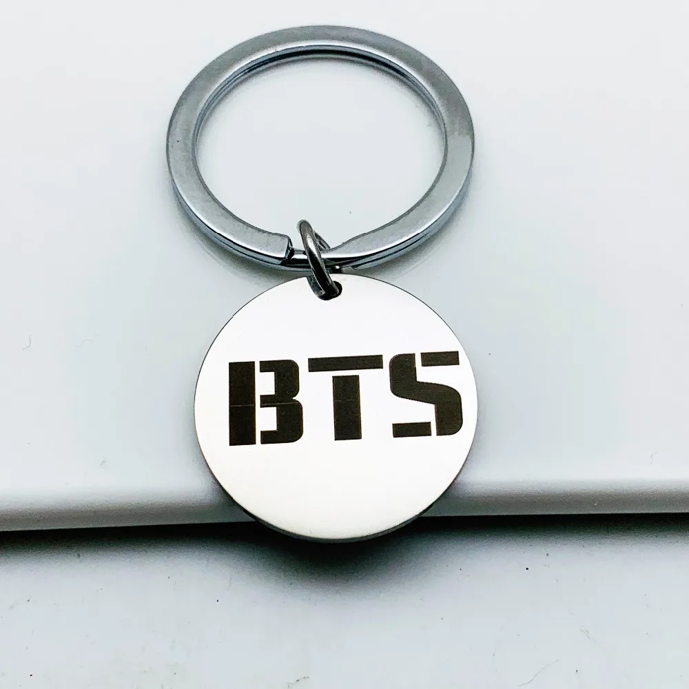 Серебряный металлический круглый брелок BTS вырезание букв из нержавеющей стали кулон брелок круглый Сплит Брелок llaveros para mujer hombre