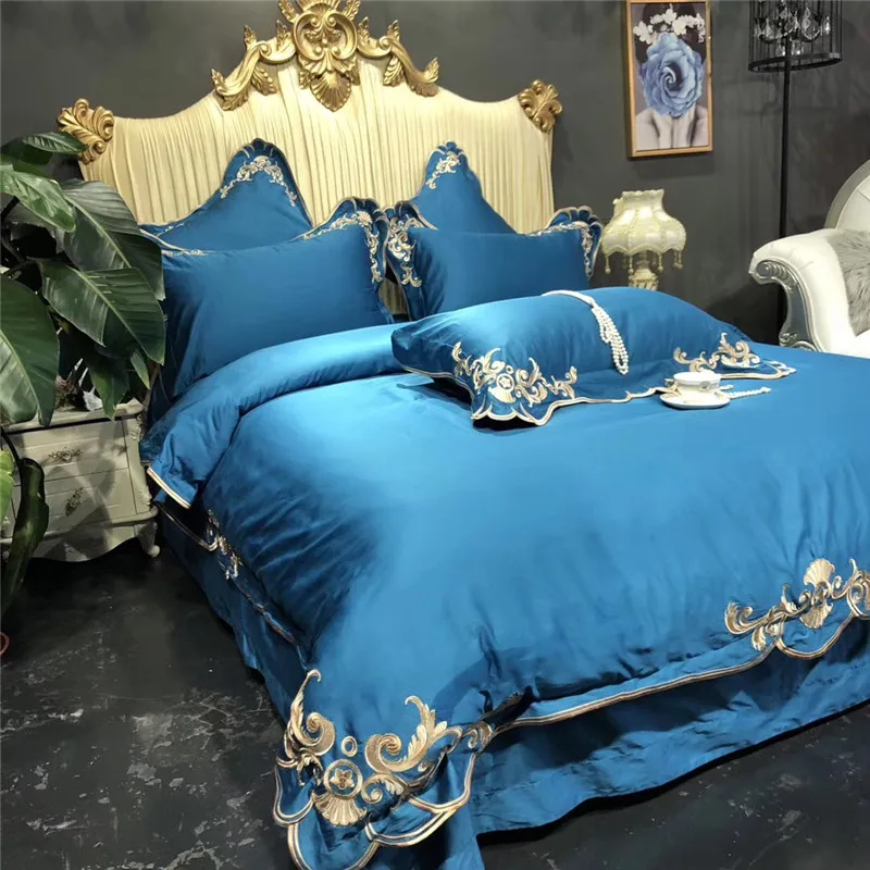 Роскошный комплект постельного белья из египетского хлопка с золотой вышивкой