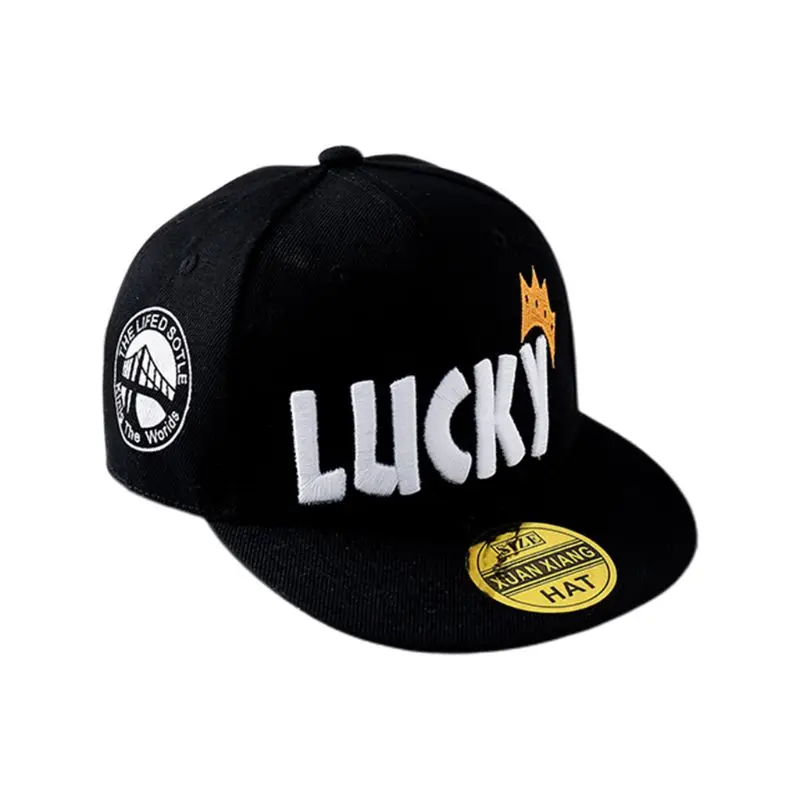 Черный Child Kids Lucky Letter Crown Embroidery Baseball Cap Cartoon Hip-Hop Wide Flat Bill Sunscreen Adjustable Snapback Sun Hat 2-8T - Цвет: Черный