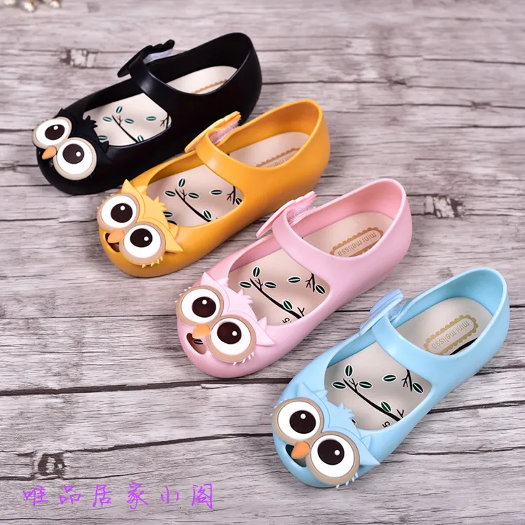 Обувь с рисунком Совы Сандалии для маленьких девочек изображением Минни Летняя