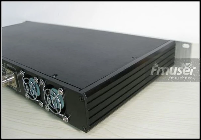 FMUSER FU-30/50B 50 W fm-передатчик радиопередатчик радиочастотный передатчик возбудитель для радиостанции CZH-T501 CZE-T501