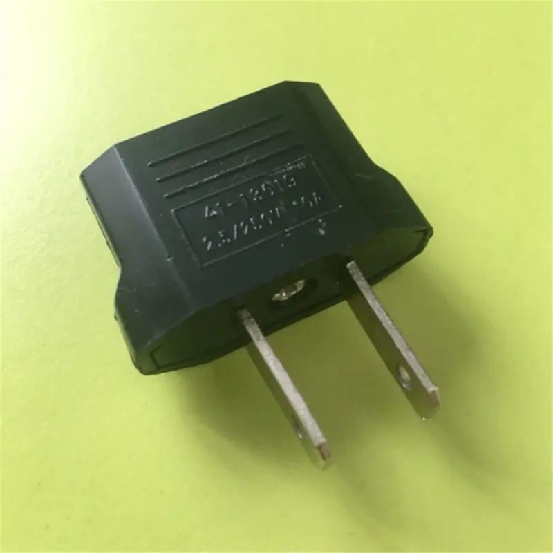 Новый Портативный путешествия Мощность Plug адаптер ЕС ЕВРО в США конвертер AC