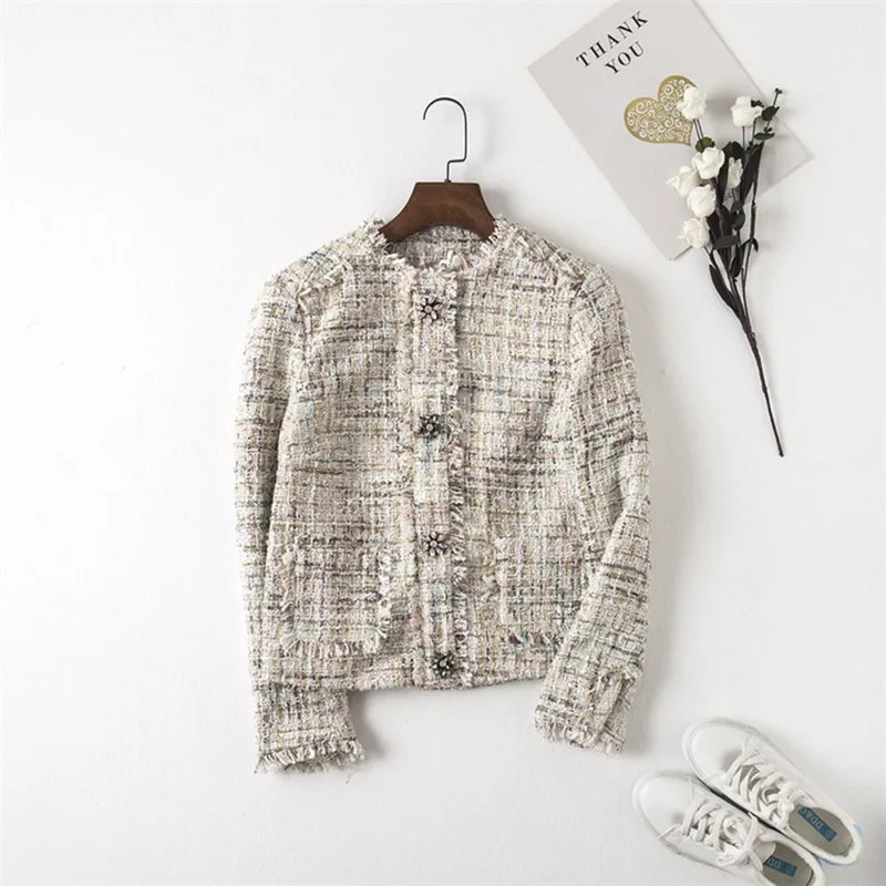 Женское твидовое пальто винтажное короткое с круглым вырезом и пуговицами со