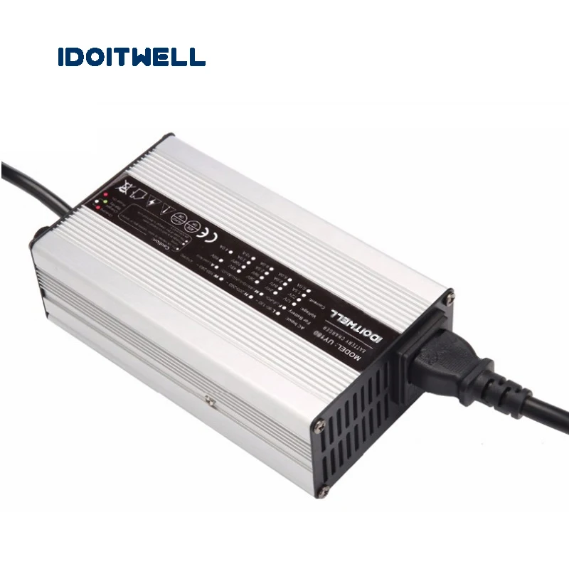 

Customized adjustable current 72V Battery Charger 6A 4A current 2 stages adjustable fast 72 volt battery charger with CE ROHS