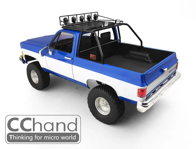 1/10 Chevrolet Blazer багажник на крышу черного цвета с светильник