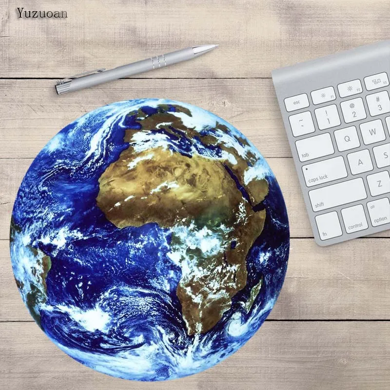 200x200x2mm Yuzuoan Лидер продаж года, круглый коврик для мыши серии Planet, коврик для кеборда, луна, Плутон, глобус, земля, натуральный каучук - Цвет: 200x200x2mm