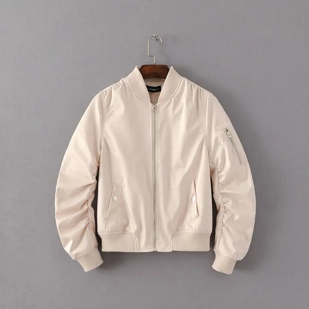 Женская куртка бомбер на молнии розовая байкерская с карманами верхняя одежда