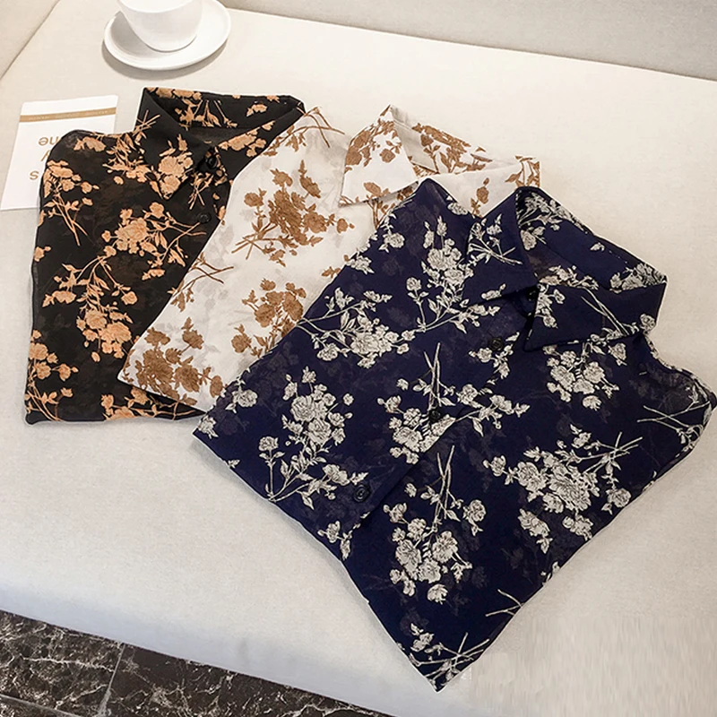 

Blouses & Shirts
